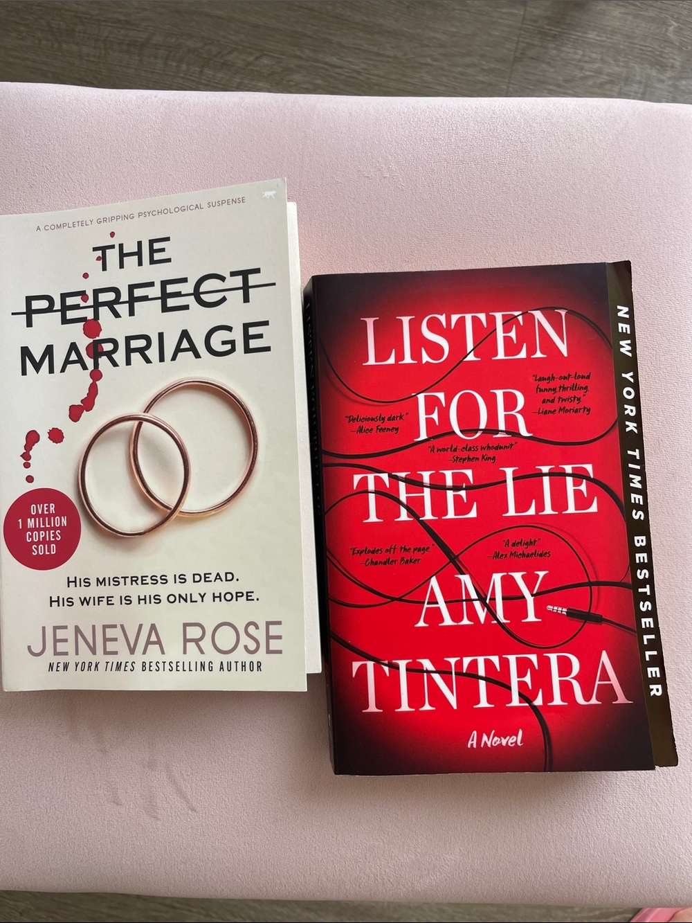 Psychological Suspense Books Set (2)